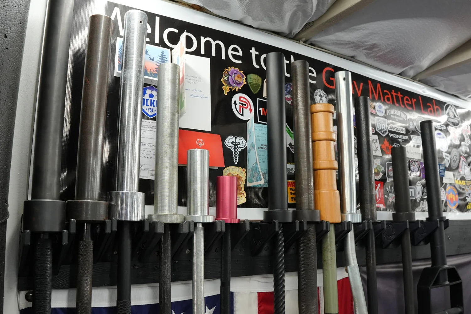 Vertical Barbell Hanger