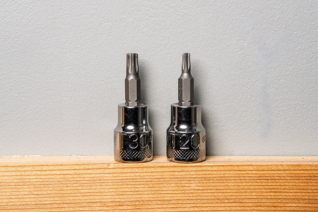 Vertical Barbell Hanger