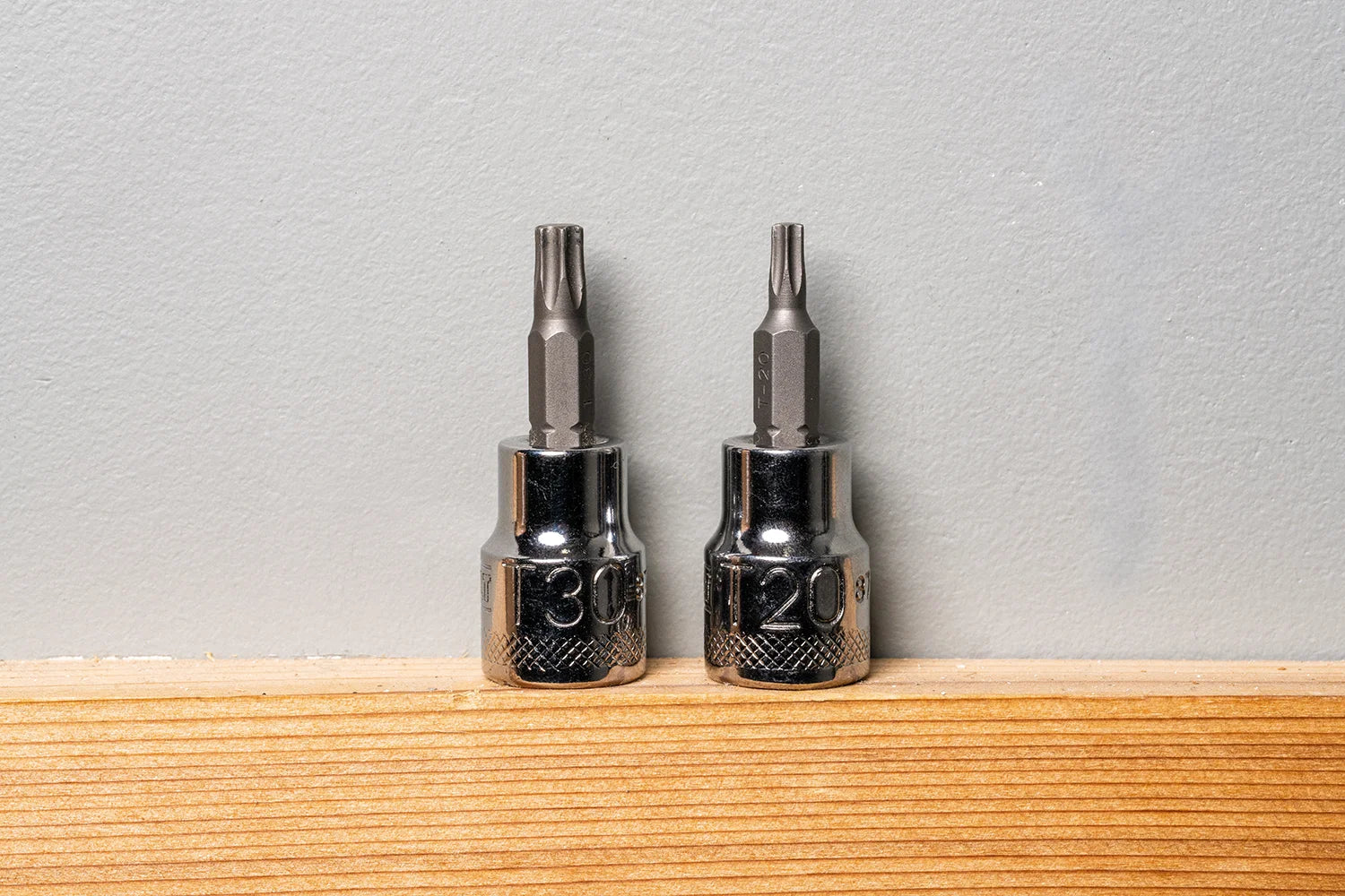 Vertical Barbell Hanger